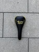 SCO Team Issue MTB Sattel | Vintage | Schwarz/Gelb