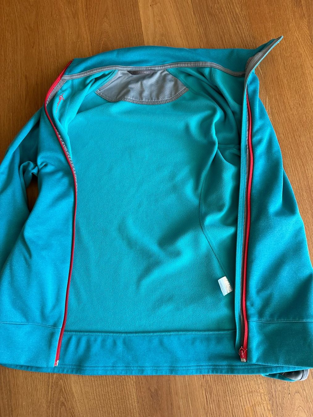 Mammut Giacche: Mammut Jacke – Usato da Burgdorf venduto da interstellar2 2