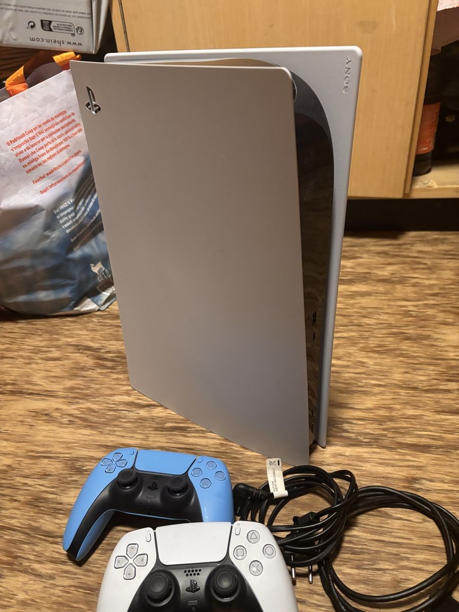 Sony Console: PlayStation 5 825gb Disc Edition – Nuovo (secondo la descrizione) da Grindelwald venduto da jec_28gv 4