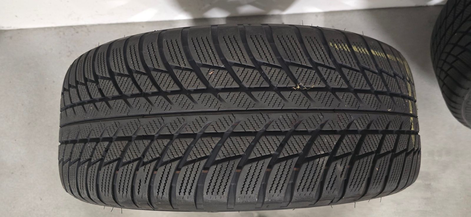 Bridgestone Pneumatici & Ruote complete: Mini Bridgestone 4x 18 Zoll Räder – Usato da Würenlos venduto da kas_m79z 5