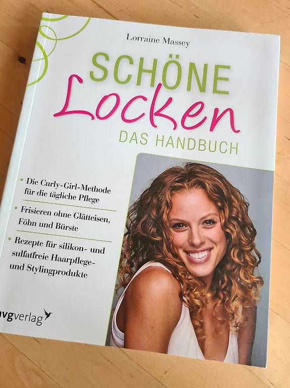 Libri: Schöne Locken – Usato da Heimisbach venduto da Rotflengel