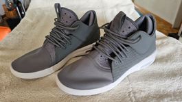 Jordan Turnschuhe