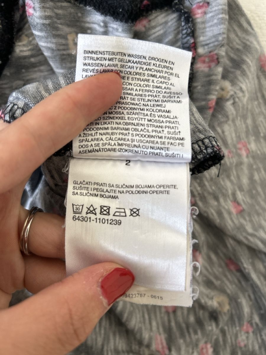 C&A Kleider & Röcke: Robe floral - taille XS- C&A – Gebraucht aus Savigny von Althea0202 4