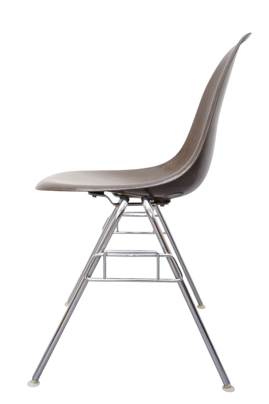 Vitra Stühle: Set de 4 chaises DSS Charles & Ray pour Vitra – Gebraucht aus Bulle von ABELiAM 7