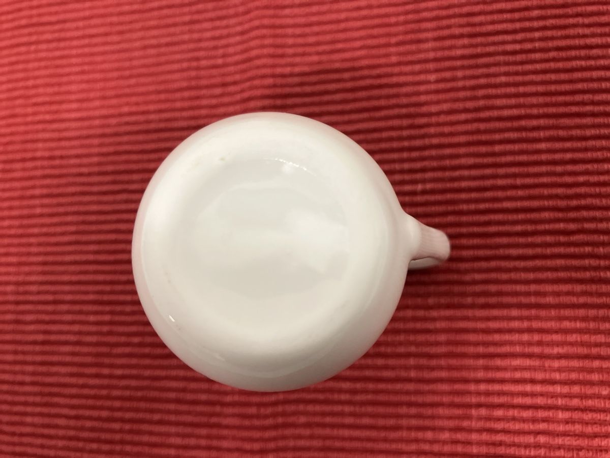 Caraffe: White Porcelain Creamer Pitcher - 5cm tall – Usato da Wettingen venduto da BAG4478 2