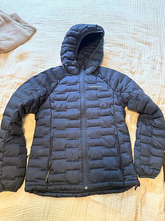 Giacche: Peak Performance Daunenjacke Damen Gr. S – Usato da Bitsch venduto da ato_95bk