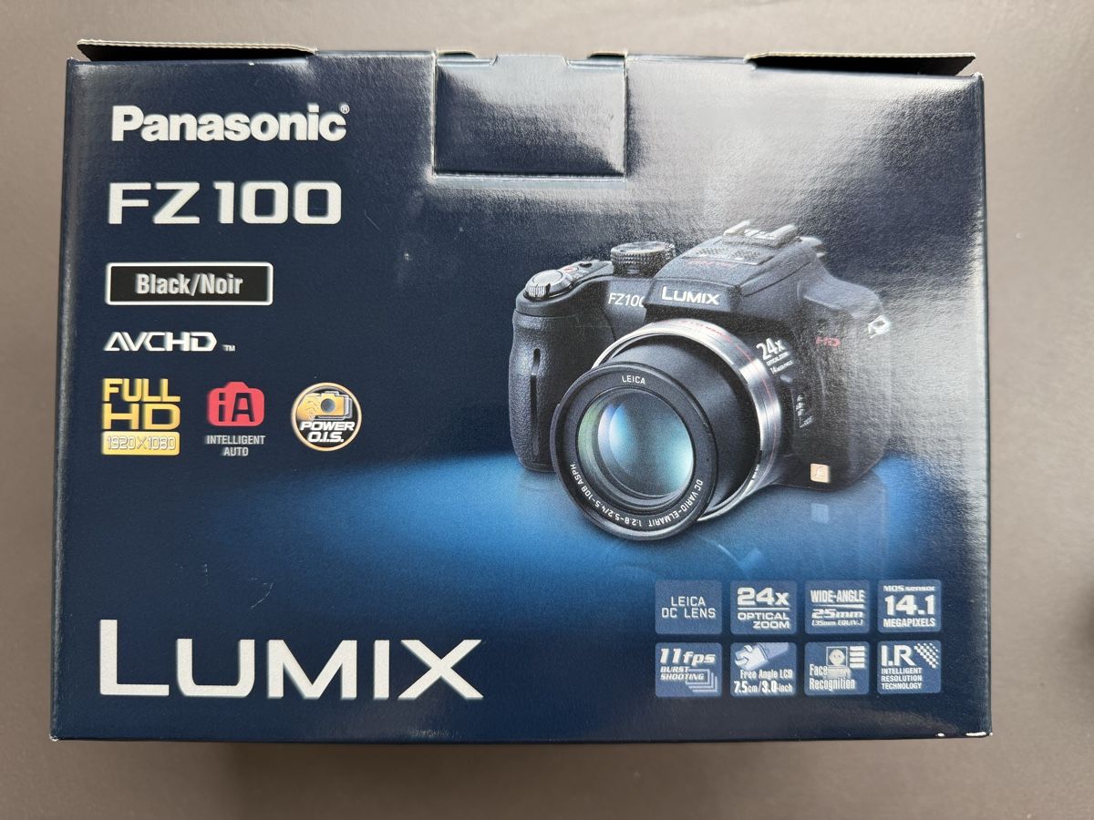 Panasonic Fotocamera: Digitalkamera Panasonic Lumix FZ 100 – Usato da Düdingen venduto da 2633350 3