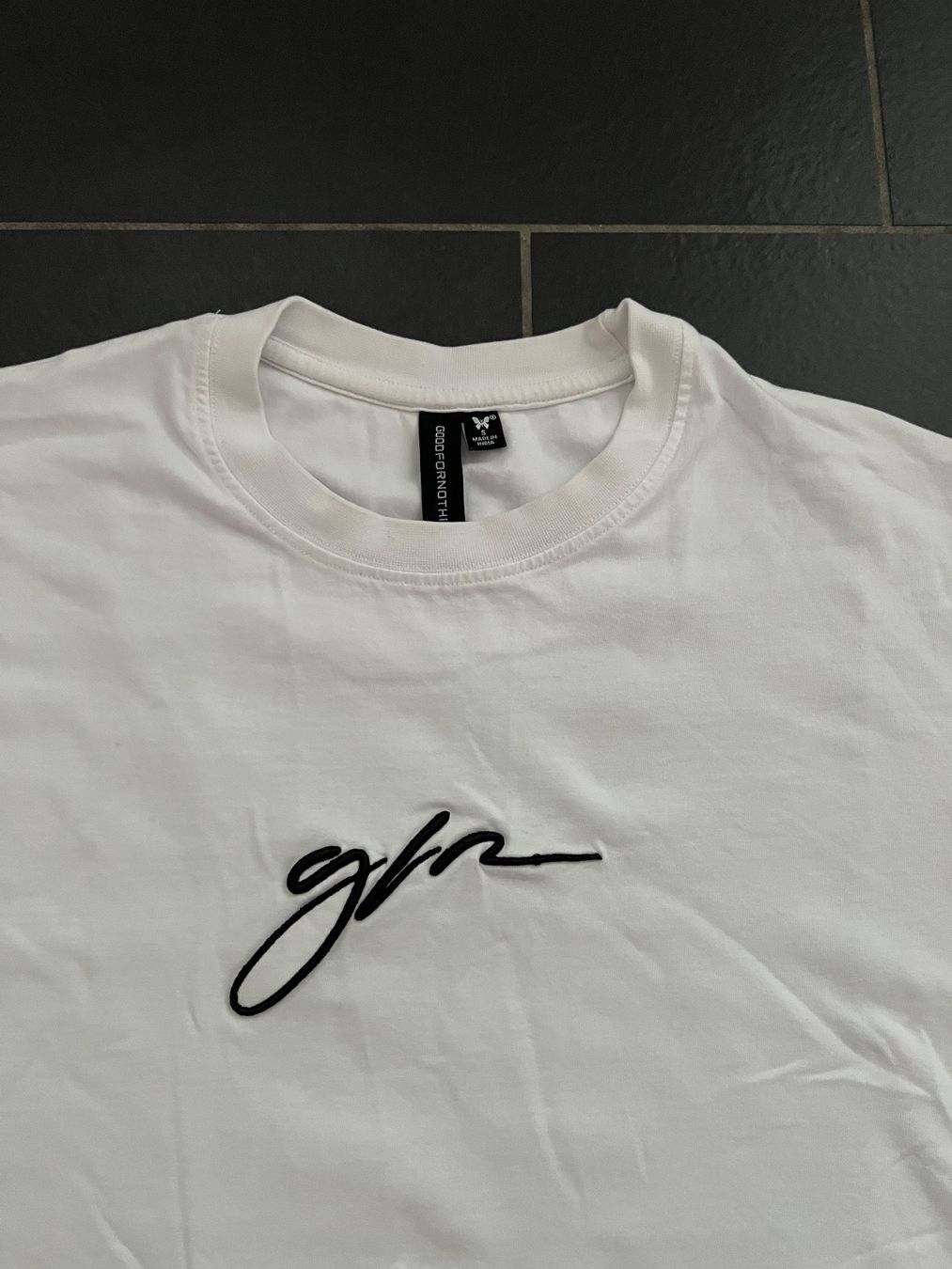 T-shirt: Good For Nothing Tshirt – Usato da Wetzikon ZH venduto da P__tt5 1