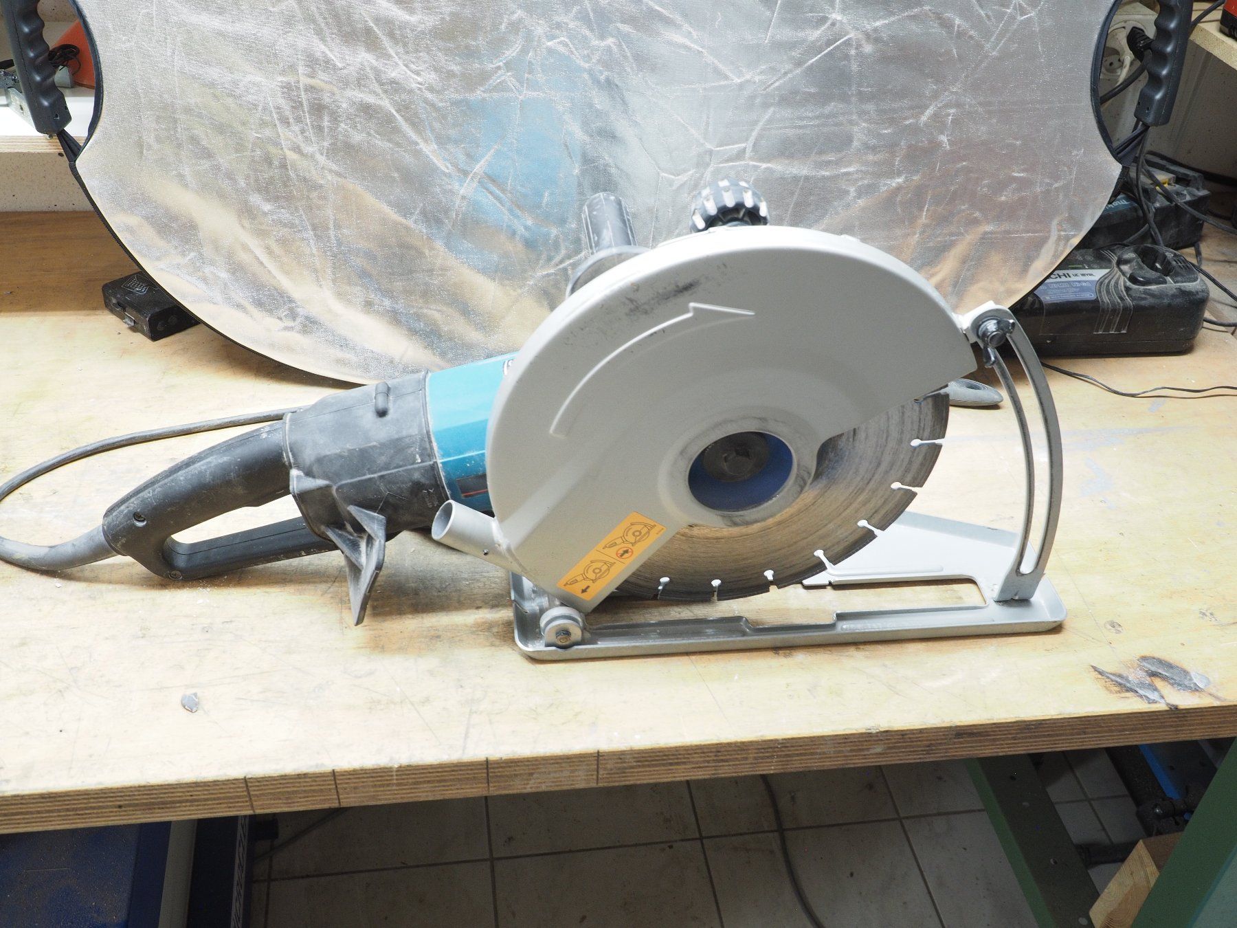 Makita Alle Maschinen: Diamantschneider Makita – Gebraucht aus Arboldswil von Alexis46 2