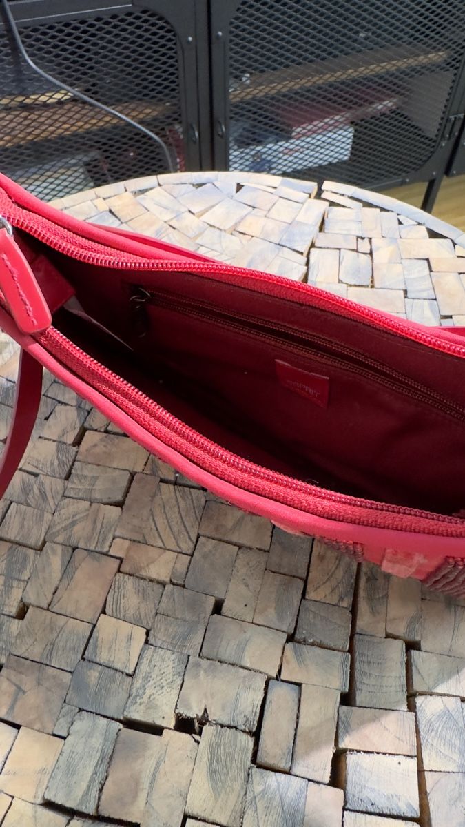Esprit Borse da donna: Damentasche von Esprit – Usato da Adliswil venduto da RicPro 5