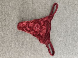 String-Tanga rot Spitze Grösse S. 