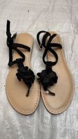 🔥Sandalen schwarz mit Blumen Grösse 40 guter Zustand