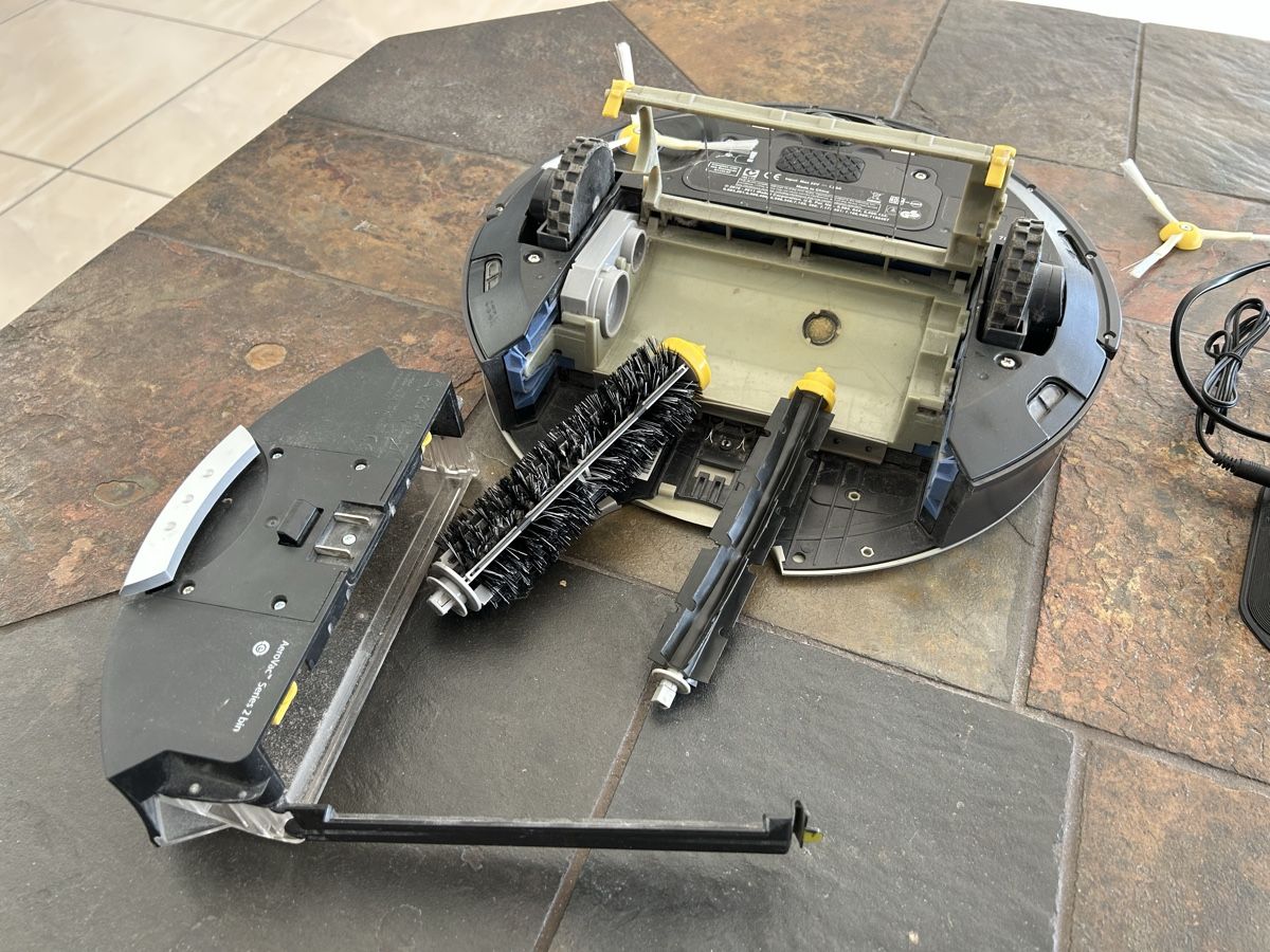 Irobot Aspirapolveri & Accessori: iRobot Roomba 760 – Difettoso da Oberembrach venduto da Chrysipp 3