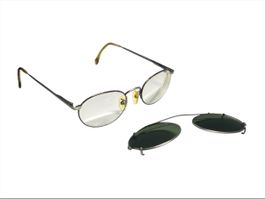 Lesebrille mit Sonnenbrillen-Aufsatz - Dioptrie unbekannt