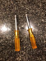 2 Steckgriffe 3/8 Zoll  Aussenvierkant für Stecknüsse