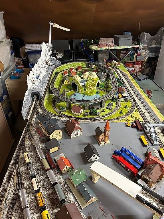Modellini di ferrovie: Eisenbahn – Usato da Birsfelden venduto da kia62blau