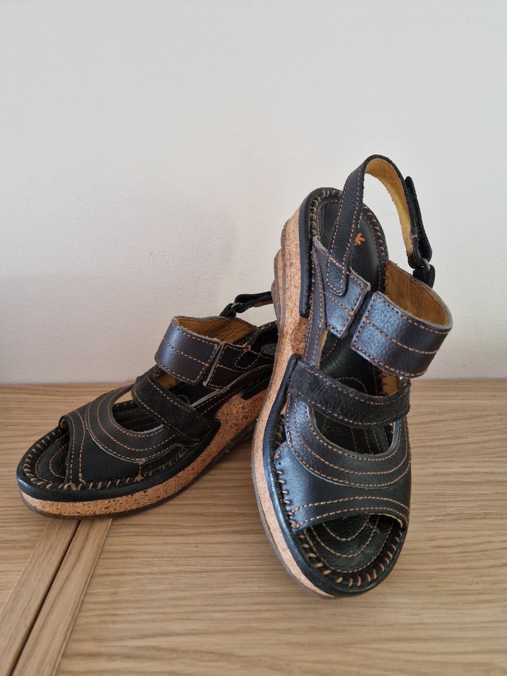 Art Scarpe da donna: Art Sandale schwarz Leder 38 – Usato da Lichtensteig venduto da Cocabana_16 2