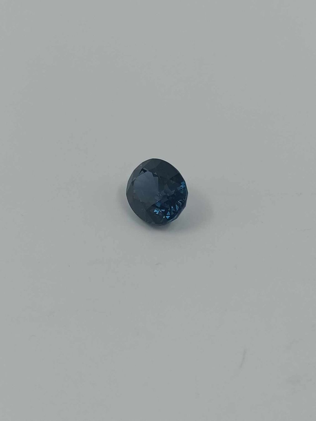 Pietre preziose: 1 TIEFBLAUER SPINELL 9.99CT. – Usato da Luzern venduto da EdiGem 6