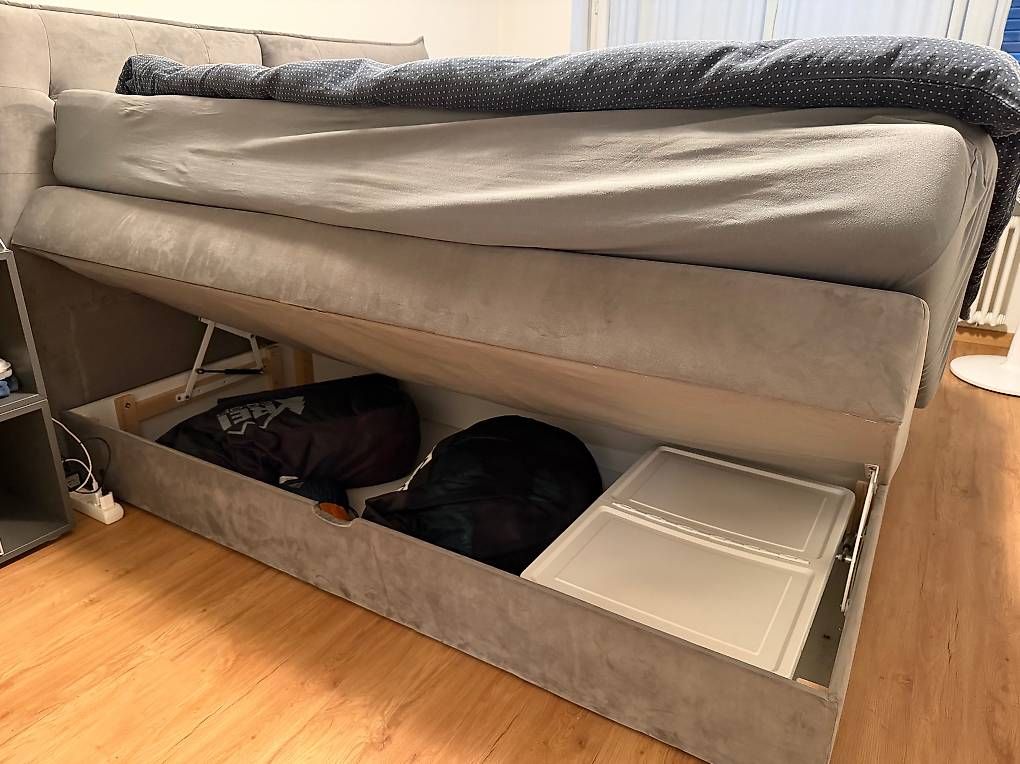 Letti: Boxspringbett 180x200 cm – Usato da Zürich venduto da emichael 1