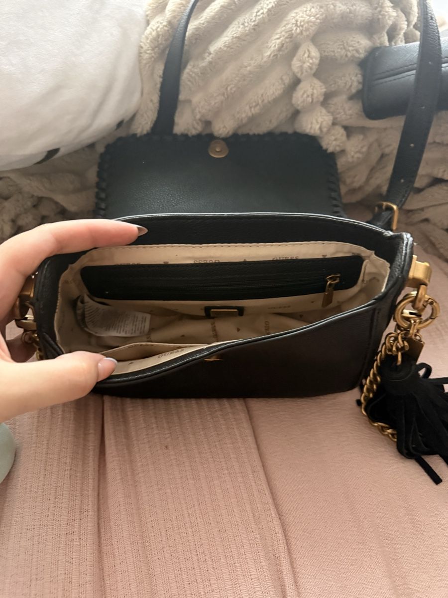 Guess Borse da donna: Guess Tasche – Usato da Mettmenstetten venduto da jae_qb7g 2