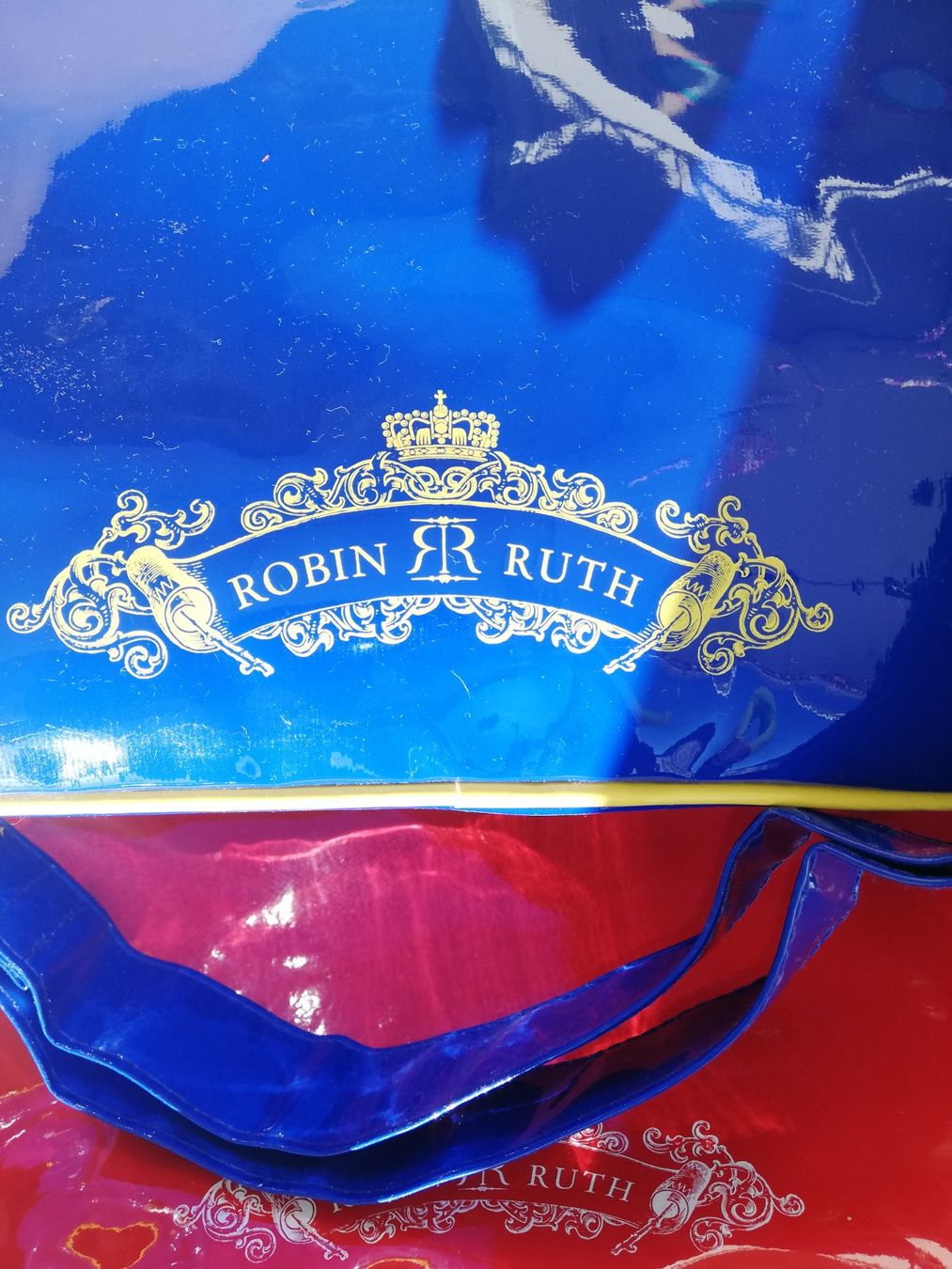 Taschen: Tasche,  Umhängetasche von Robin Ruth – Neu und originalverpackt aus Davos Platz von wauwauin 1