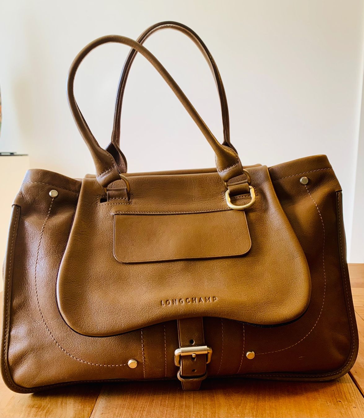Longchamp Borse da donna: Longchamp Handtasche, Neuwertig. – Usato da Zürich venduto da timaufdemmarkt 2