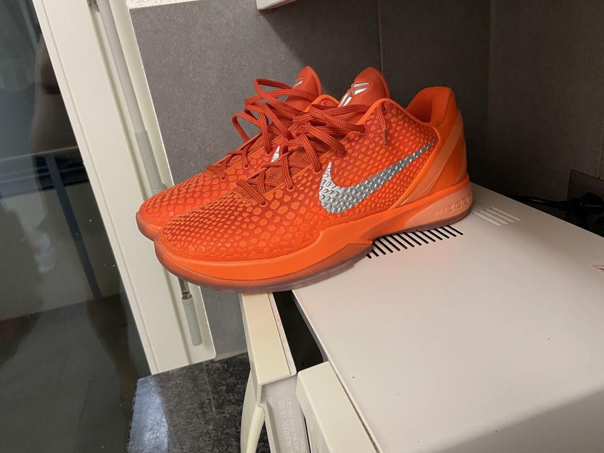 Nike Scarpe da uomo: Nike Kobe 6 total orange Size 46 – Nuovo (secondo la descrizione) da Zürich venduto da zha_bs5p 4