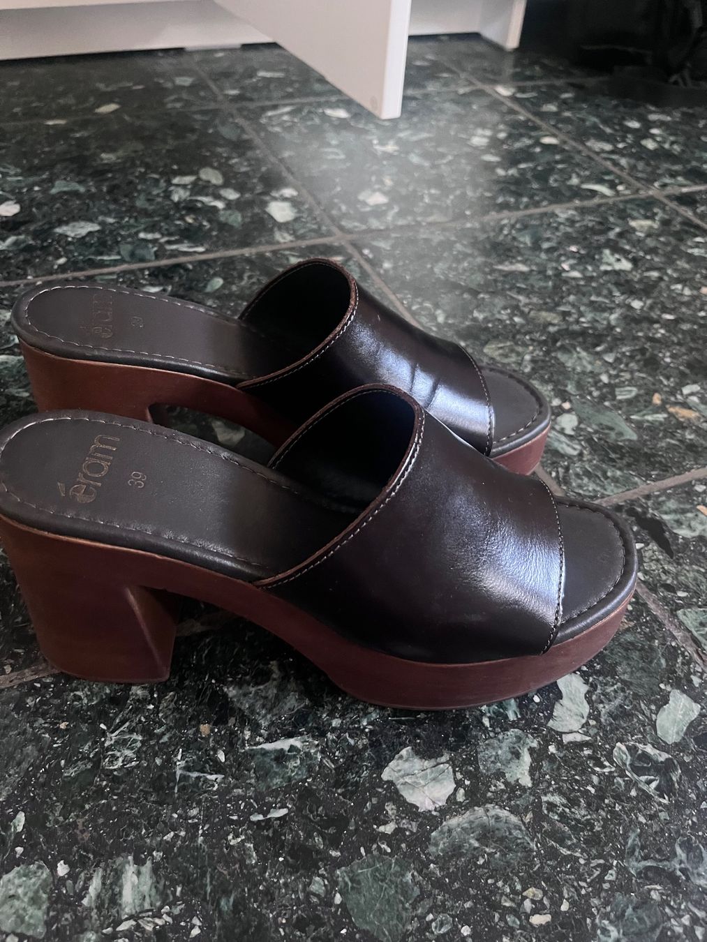 Scarpe da donna: Sabot eram 39 – Usato da Wetzikon ZH venduto da lumbrera22