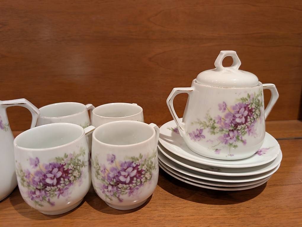 Geschirrsets: Handbemaltes Geschirr / Kaffee-Set – Gebraucht aus Aarburg von coniux 2