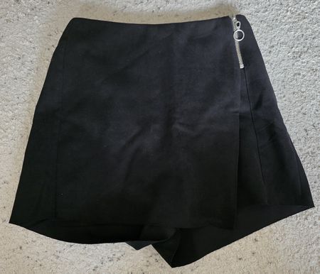 Jupe-short Zara noir taille S