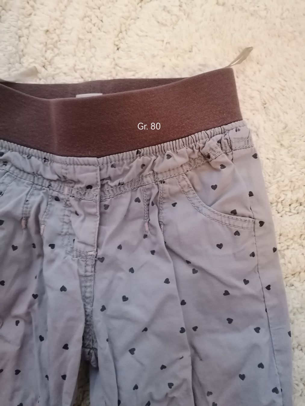 Pantaloni: Süsse Jeans mit Herzen, Gr. 80 – Usato da Schönenbuch venduto da sop_n7zd 1