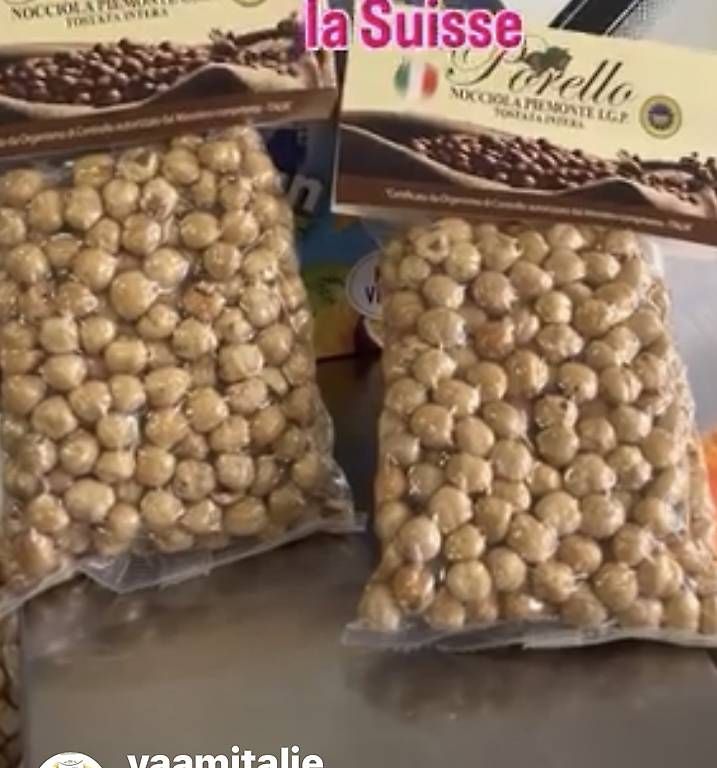 Tutti i DVDs: Noisette du Piémont  – Nuovo e nell'imballaggio originale da Pully venduto da yaa_rm7x 2