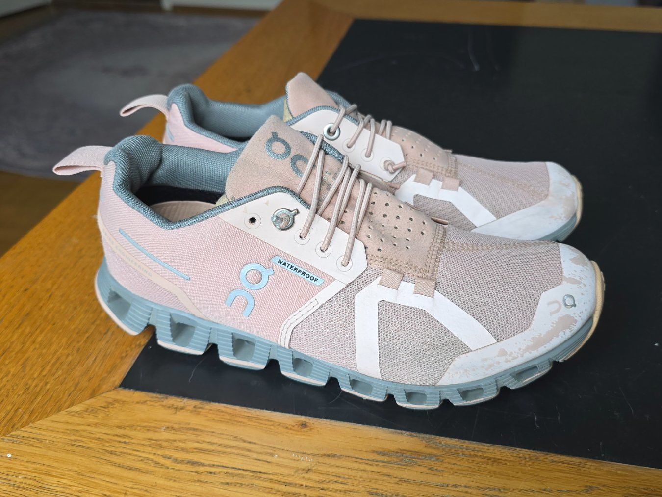 On Scarpe da donna: On Cloud waterproof schuhe EU 36.5 – Usato da Wallisellen venduto da theblacksheep 3