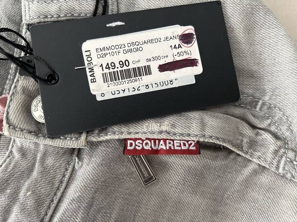 Jeans: Dsquared 2 Jeans grigio – Usato da Sementina venduto da Erica_leo 2