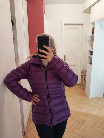 Helly Hansen Daunenjacke Dame Gr S/M Lila sehr guter Zustand