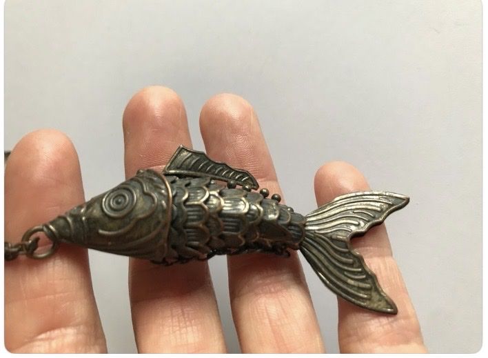 Catenine: Collier poisson metal – Usato da Küssnacht am Rigi venduto da CALIFRASQUI