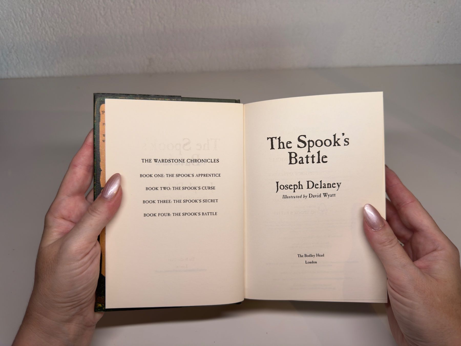 Libri: NOVEL: Joseph Delany, The Spook's Battle – Usato da Grosswangen venduto da English_books 2