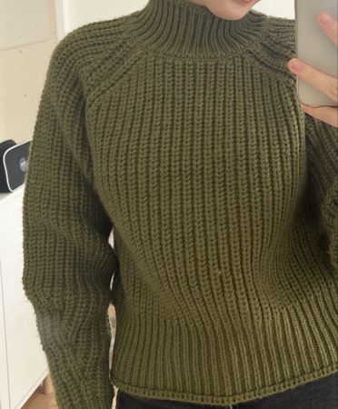 Damen Pullover grob gestrickt olivgrün Stehkragen warm
