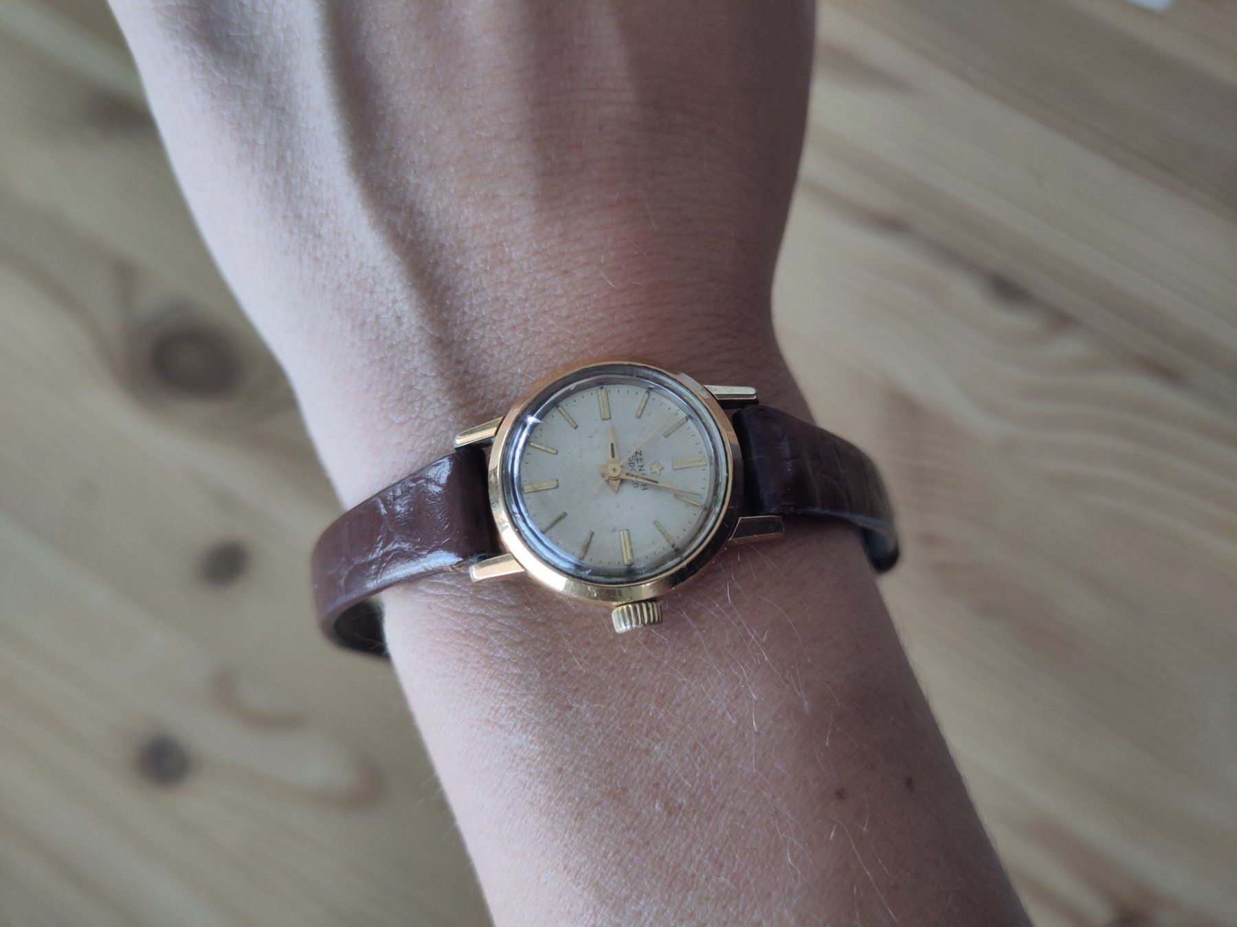 Zenith Orologi: Zenith Uhr – Usato da Ostermundigen venduto da cha_6k5h 2