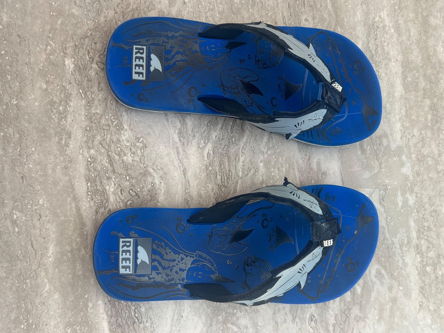 Billabong Scarpe per ragazzi: Tongs Billabong bleues taille 31 – Usato da Lausanne venduto da Flo1006 2
