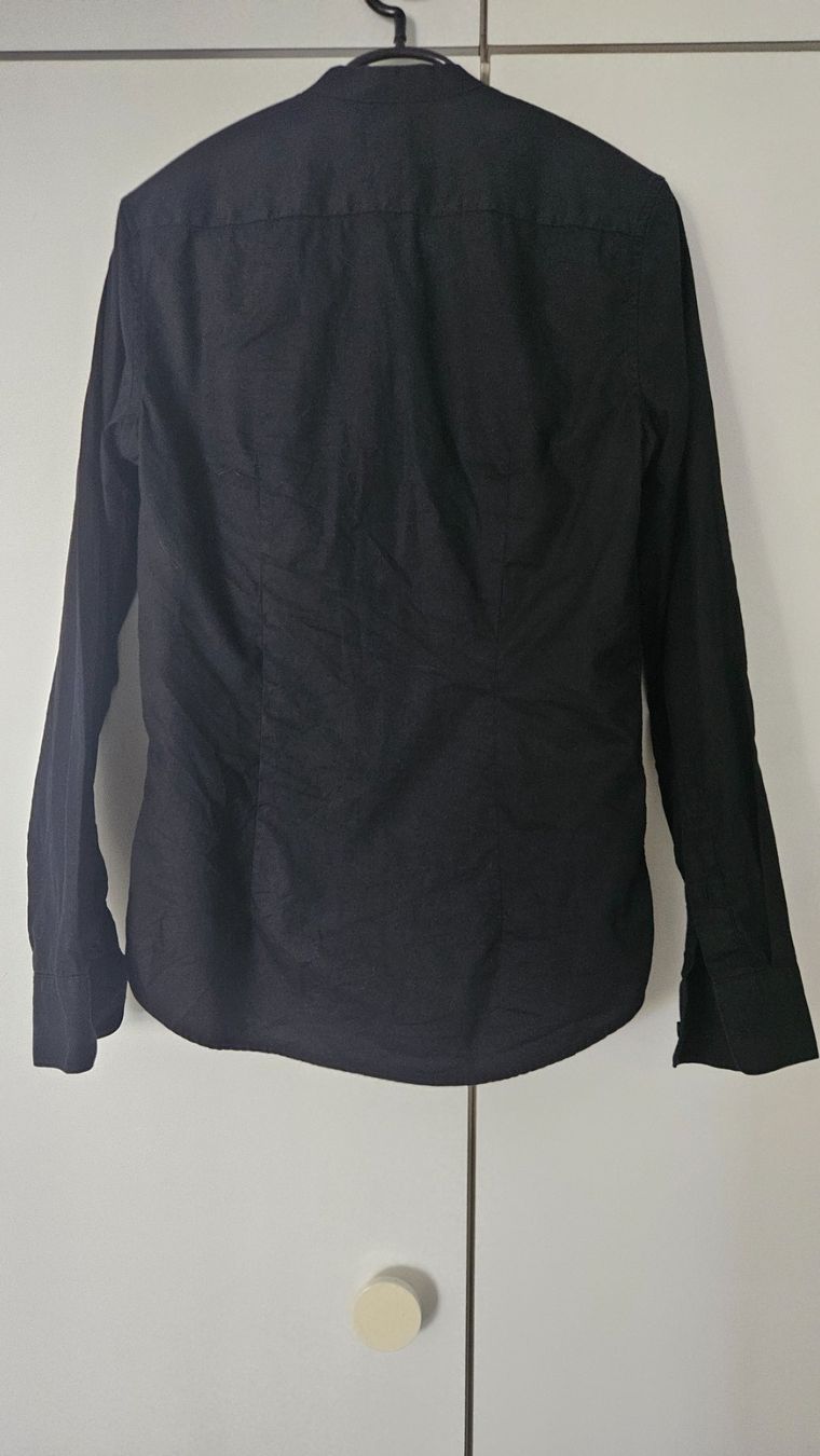 H&M Camicie: Camicia nera cotone tg.XS slim fit H&M – Usato da Melano venduto da H-Sara 1
