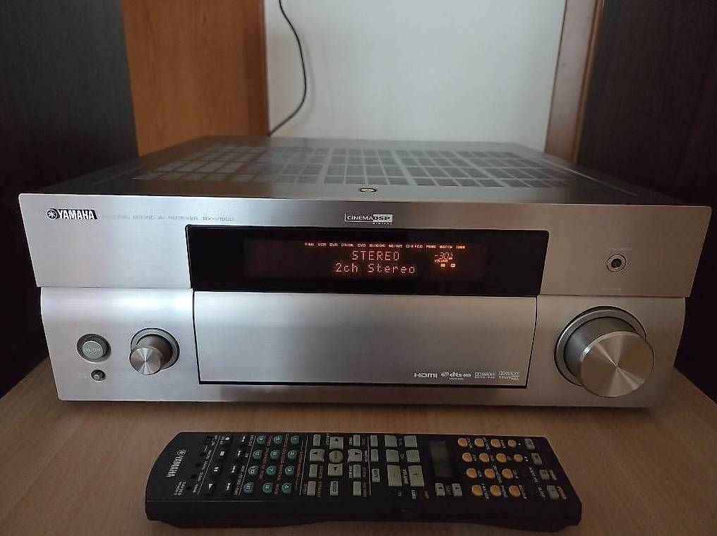 Yamaha Amplificatori: YAMAHA RX-V1800 – Usato da Basadingen venduto da Modellfan75 1