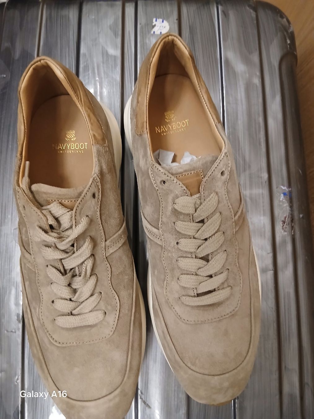 Navyboot Scarpe da uomo: Baskets Navyboot neu, jamais portées, Taille 42 – Nuovo e nell'imballaggio originale da Genève venduto da Martinbng 2