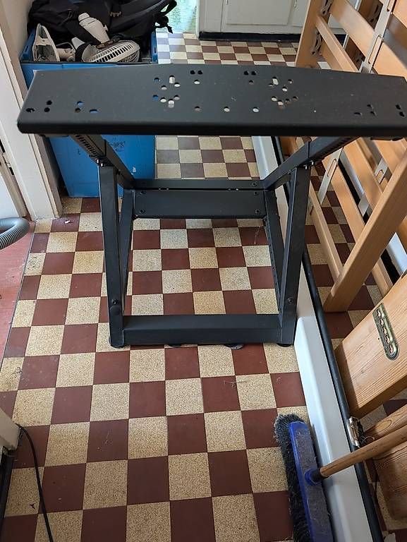 Sonstige Dekorationen & Accessoires: Next Level Racing Wheel Stand - Rennsimulator - Sim Racing – Gebraucht aus Kriens von Sven3991 2