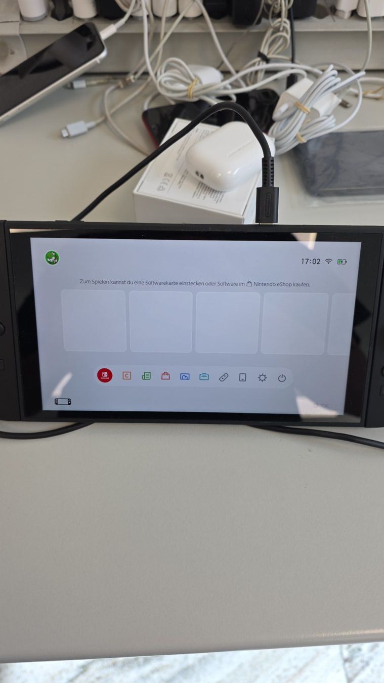Nintendo Console: Nintendo Switch 2 + Mario Kart | Mit Garantie! – Usato da Zürich venduto da Miscellaneous_ 5