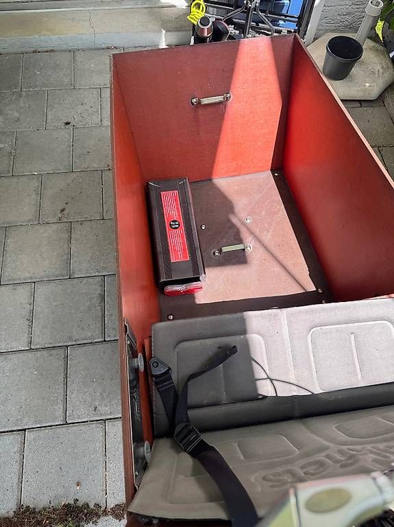 Velos: Bakfiets Lastenvelo mit Akku – Gebraucht aus Zürich von kim_fjd5 3