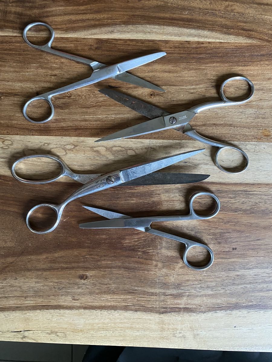 Tutti gli attrezzi: Vintage Scheren Set, 4 Stück – Usato da Thörishaus venduto da luc_nsv9 1
