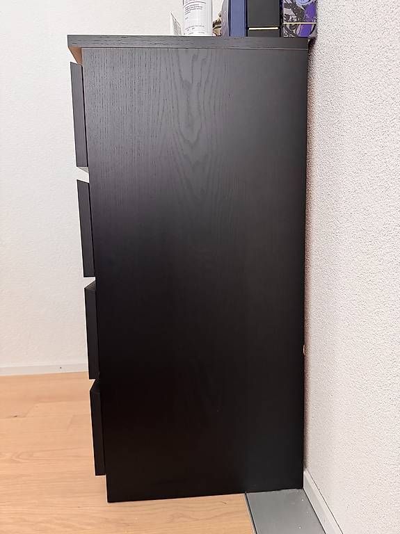 Cassettiere: MALM Kommode mit 4 Schubladen  – Usato da Kilchberg ZH venduto da Masiii 1