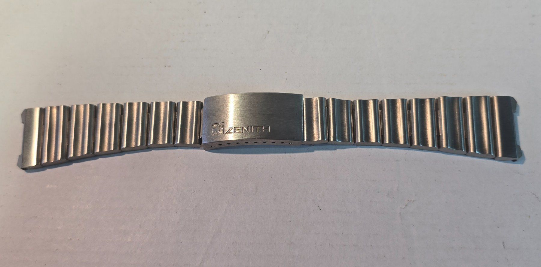 Bracelets: Zenith Armband – D'occasion à Ennetbürgen par 50shafali53