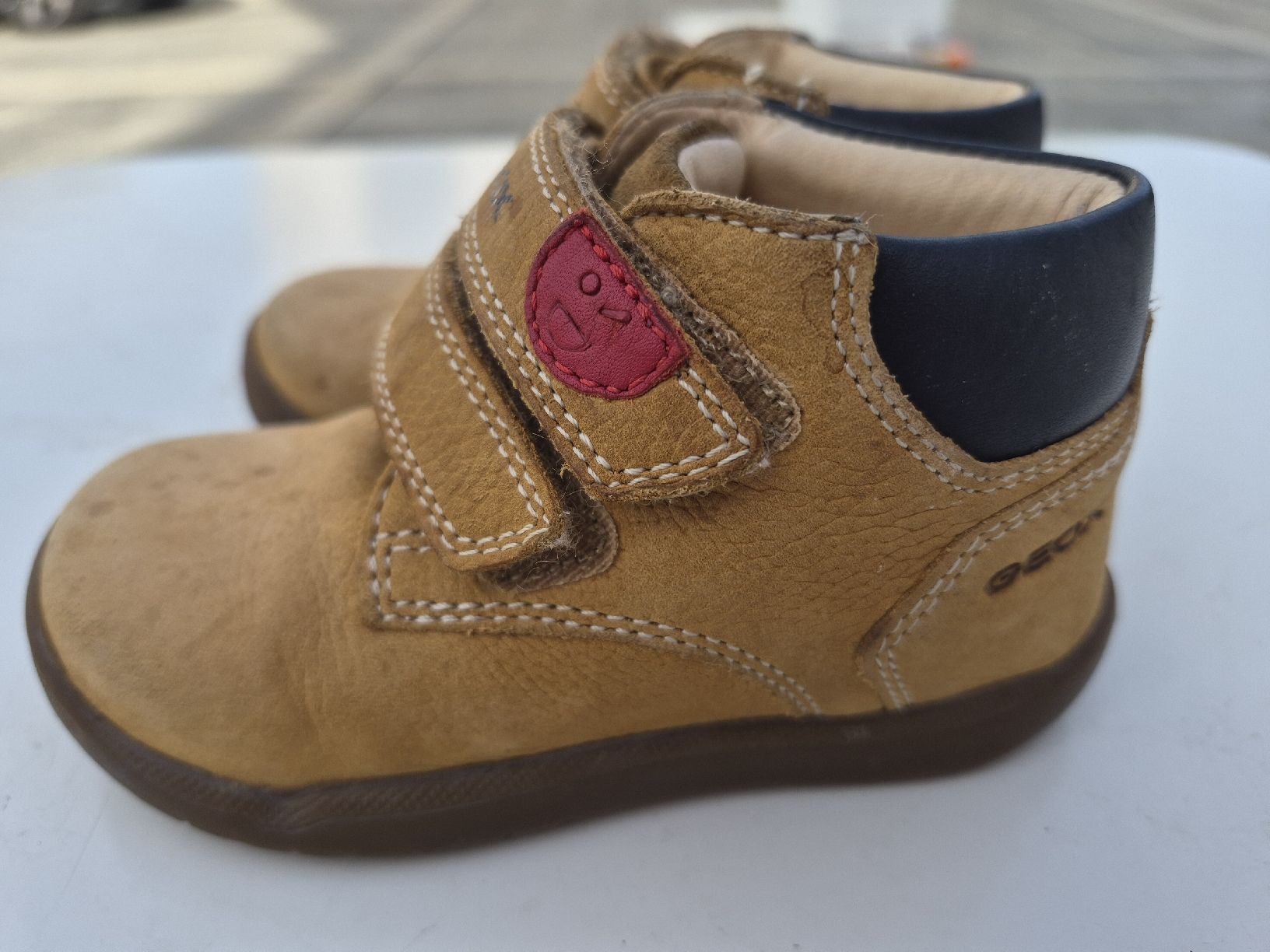 Geox Scarpe per ragazzi: Kinder Halbschuhe GEOX Grösse 22 gebraucht – Usato da Adliswil venduto da Ci5671